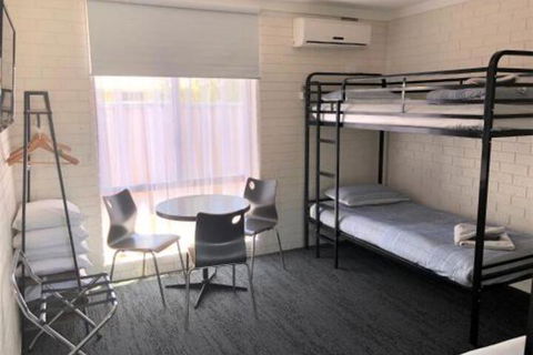 Amaroo Motel - Tourism Noosa 2