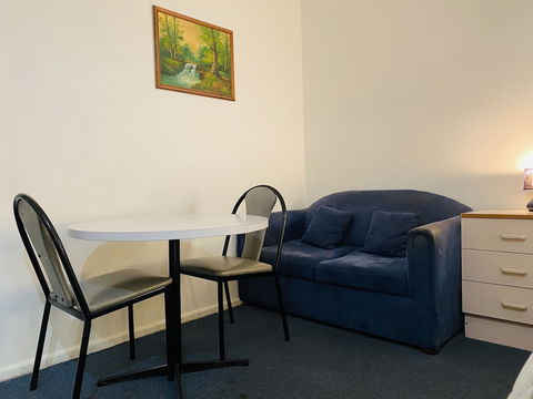 County Lodge Motor Inn - Tourism Noosa 2