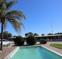 Capri Motel - Tourism Noosa