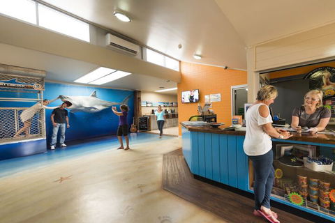 Port Lincoln YHA - Tourism Noosa 1