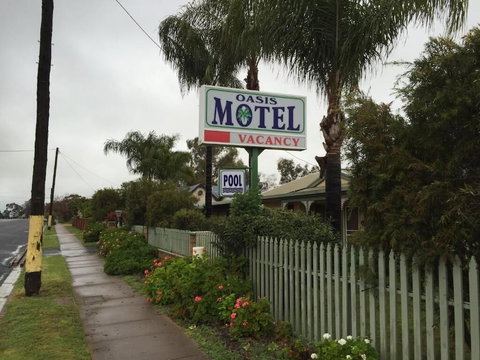 Oasis Motel Peak Hill - Tourism Noosa 1