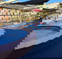 Elm Court Motel - Tourism Noosa