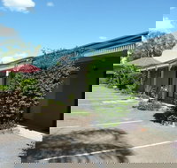 The Hermitage Motel - Tourism Noosa