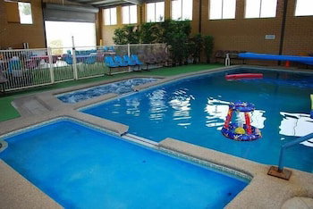 Jane Eliza Motor Inn - Tourism Noosa 2