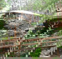 Secrets on the Lake - Tourism Noosa