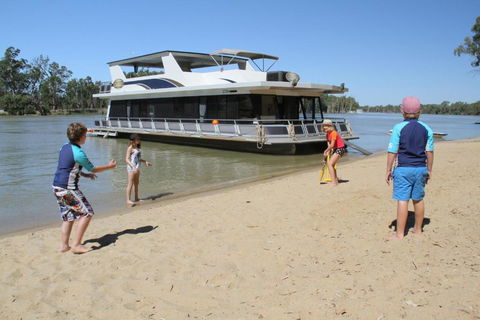 Mildura Houseboats - Tourism Noosa 4