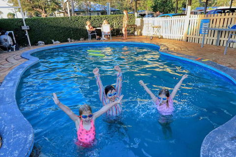 Binalong Motel - Tourism Noosa 1