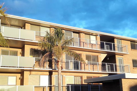 Narooma Palms Holiday Apartments - Tourism Noosa 1