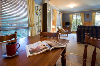 Springview - Tourism Noosa 0