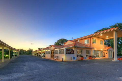 Country Roads Motor Inn Goondiwindi - Tourism Noosa 1