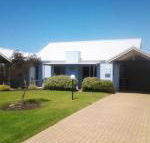 Seaside Villas - Tourism Noosa