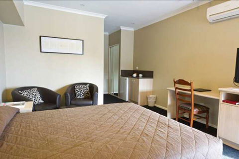 Motel Le Grande - Tourism Noosa 7