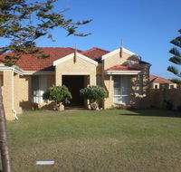 Port Bouvard Beach Holiday Home Mandurah - Tourism Noosa