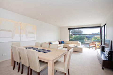 Four Kings Apartments - Tourism Noosa 6