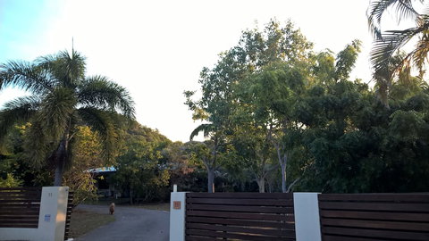 Magnetic Island Bed And Breakfast - Tourism Noosa 0