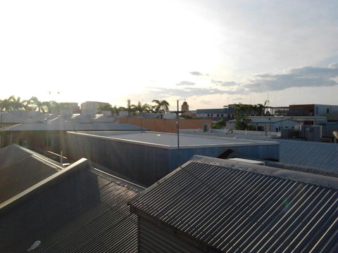 Geckos Rest Budget Accommodation & Backpackers - Tourism Noosa 6