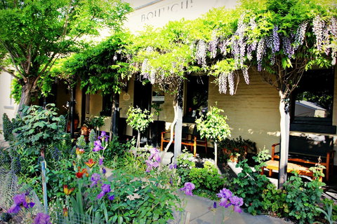 CocknBull Boutique Hotel - Tourism Noosa 2