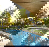 Winbi River Resort Holiday Rentals - Tourism Noosa