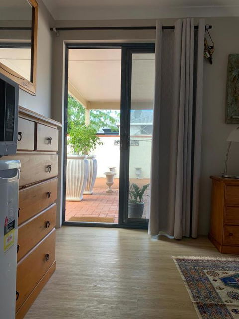 Forest Retreat B & B - Tourism Noosa 4