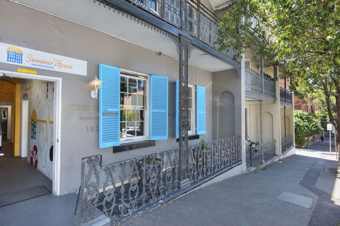 Summer House Backpackers - Tourism Noosa 0