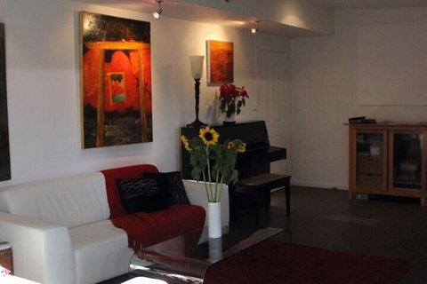 Harmony Bed & Breakfast - Tourism Noosa 7