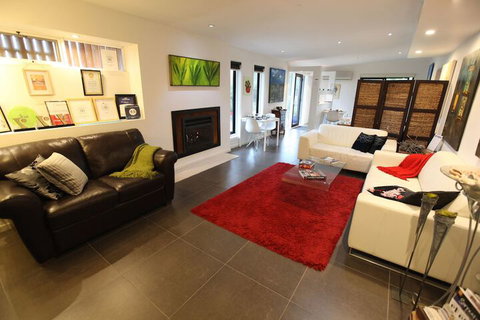 Harmony Bed & Breakfast - Tourism Noosa 5