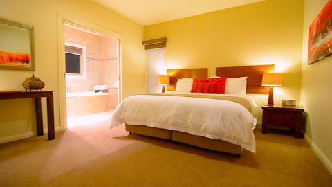 Wild Cattle Creek Estate - Tourism Noosa 4
