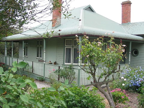 Wild Cattle Creek Estate - Tourism Noosa 0