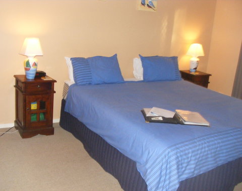 Tambaridge Bed And Breakfast - Tourism Noosa 2