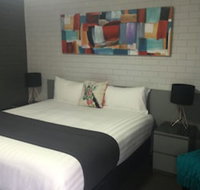 Blue Violet Motor Inn - Tourism Noosa