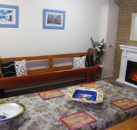Boomers Guest House Hamilton - Tourism Noosa