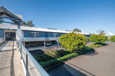 Hawkesbury Race Club Motel - Tourism Noosa 1