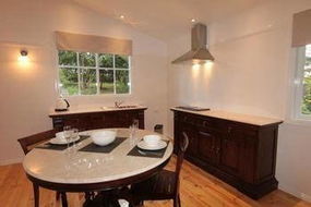 Book North Tamborine Accommodation Vacations Tourism Noosa Tourism Noosa