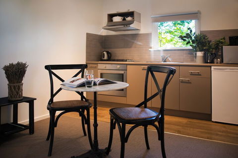 Spa Villas On Main - Tourism Noosa 5