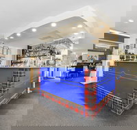 William Macintosh Motor Lodge - Tourism Noosa