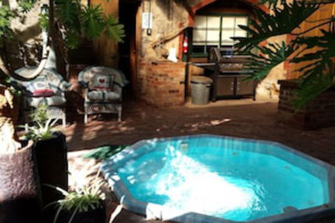 Eagle Foundry Bed & Breakfast - Tourism Noosa 0