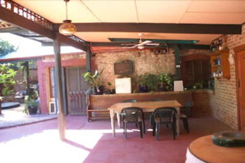 Eagle Foundry Bed & Breakfast - Tourism Noosa 2