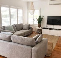 The Seaside Beachhouse Mollymook - Tourism Noosa