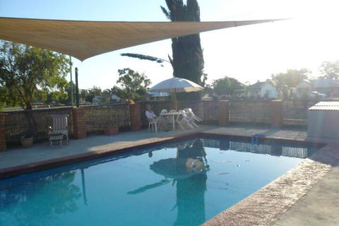 Grong Grong Motor Inn - Tourism Noosa 7