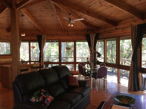 Sea Nest - Tourism Noosa 1