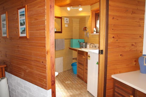 Sea Nest - Tourism Noosa 3