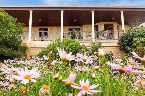 Fairway Manor Accommodation - Tourism Noosa 2