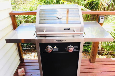 Nagoondie Studio - Tourism Noosa 5