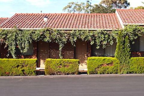 Nunawading Motor Inn - Tourism Noosa 1