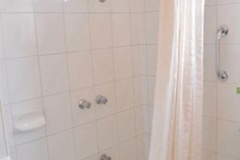 Nunawading Motor Inn - Tourism Noosa 6