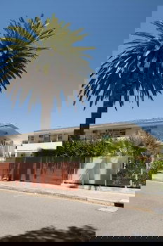 Taft Motor Inn - Tourism Noosa 2