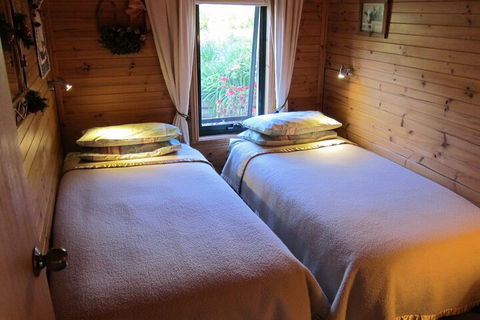 Edelweiss Cottage B&B - Tourism Noosa 1
