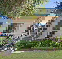 Hamilton Caravan Park - Tourism Noosa