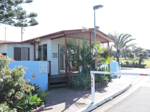 First Sun Holiday Park - Tourism Noosa 5