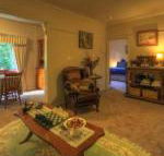 Hillview Oak B  B - Tourism Noosa